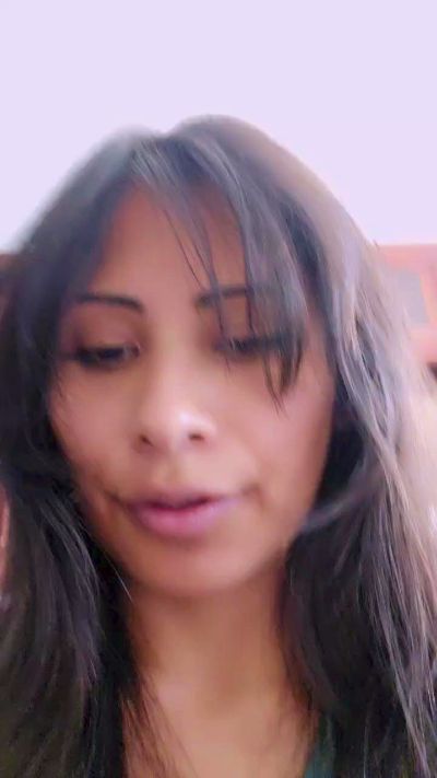 Jade_Zephyra live cam on Cam4