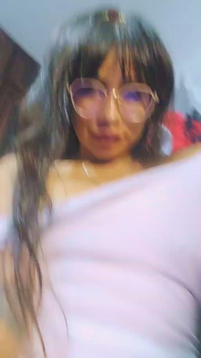 Jade_Zephyra live cam on Cam4