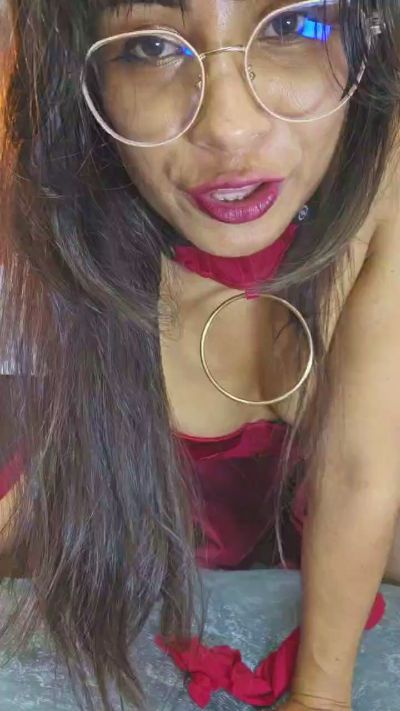 Jade_Zephyra live cam on Cam4