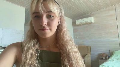 JaimieBrana live cam on Cam4