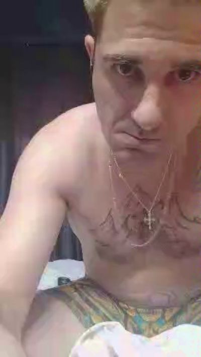JajabigZ1995 live cam on Cam4