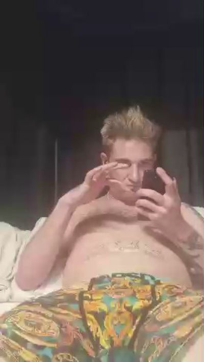 JajabigZ1995 live cam on Cam4