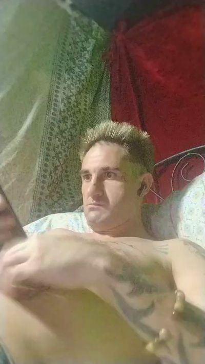 JajabigZ1995 live cam on Cam4