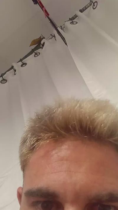 JajabigZ1995 live cam on Cam4
