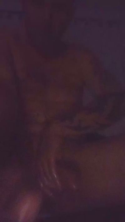 JajabigZ1995 live cam on Cam4