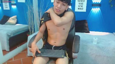 JakeFalconn live cam on Cam4
