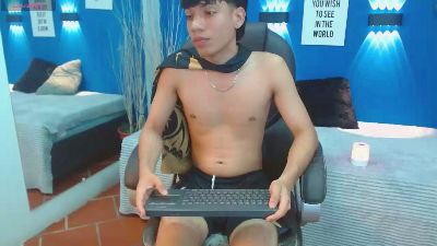 JakeFalconn live cam on Cam4