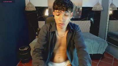 JakeFalconn live cam on Cam4