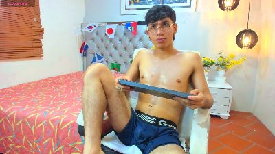 JakeFalconn live cam on Cam4