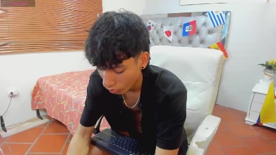 JakeFalconn live cam on Cam4