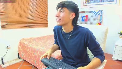 JakeFalconn live cam on Cam4