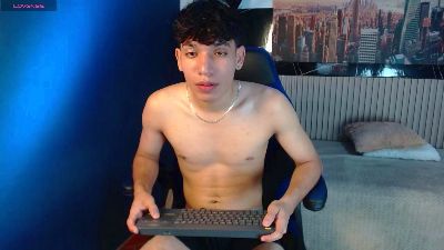 JakeFalconn live cam on Cam4