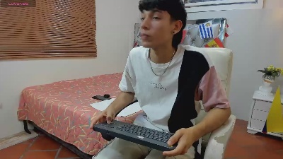 JakeFalconn live cam on Cam4
