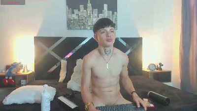 Jake_hot0 live cam on Cam4