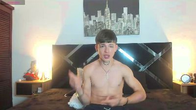 Jake_hot0 live cam on Cam4
