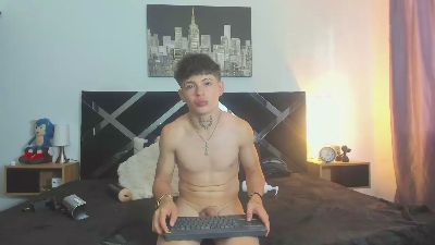 Jake_hot0 live cam on Cam4