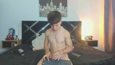 Jake_hot0 live cam on Cam4
