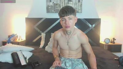 Jake_hot0 live cam on Cam4