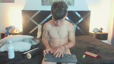 Jake_hot0 live cam on Cam4