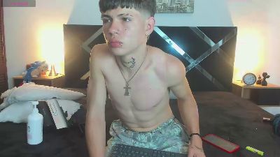 Jake_hot0 live cam on Cam4