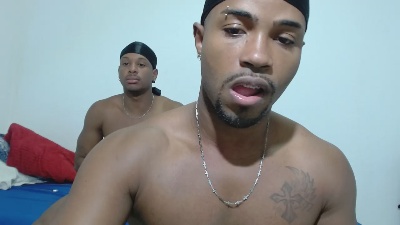 Jakeblackonebrr live cam on Cam4