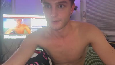 Jakob4Cam live cam on Cam4