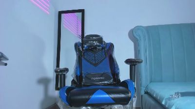 JamesCurls live cam on Cam4