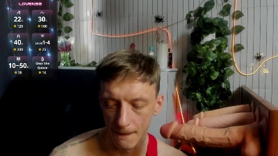 JamesInked live cam on Cam4