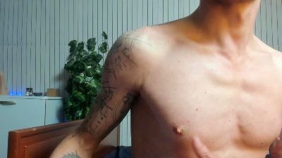 JamesInked live cam on Cam4