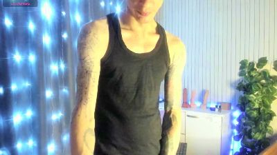 JamesInked live cam on Cam4