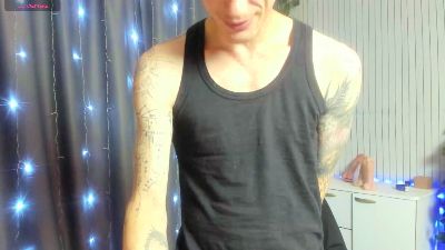 JamesInked live cam on Cam4