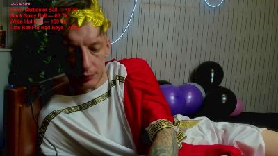 JamesInked live cam on Cam4