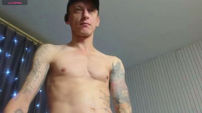 JamesInked live cam on Cam4