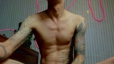 JamesInked live cam on Cam4