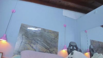 James_06 live cam on Cam4