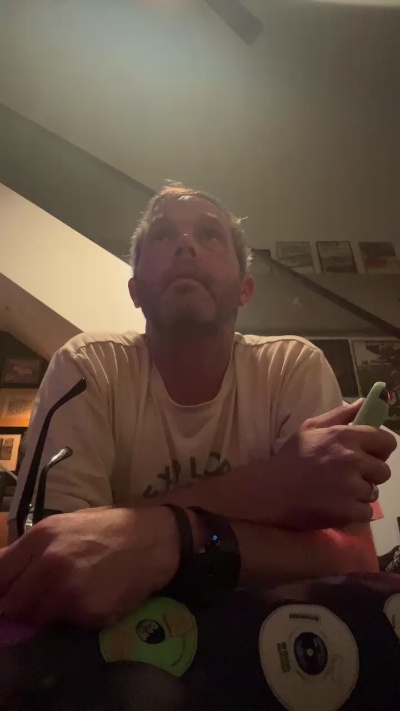 Jamesdean7919 live cam on Cam4