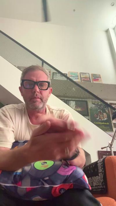 Jamesdean7919 live cam on Cam4