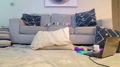 Jamesjackinow live cam on Cam4
