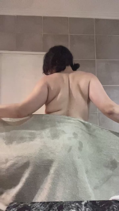Jan3Bloss0m live cam on Cam4