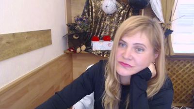 JanaLoveli live cam on Cam4