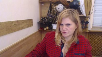 JanaLoveli live cam on Cam4