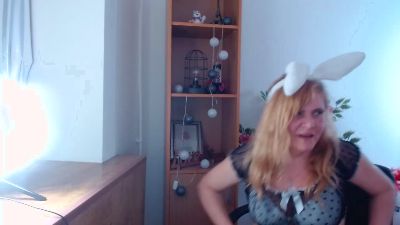 JanaLoveli live cam on Cam4
