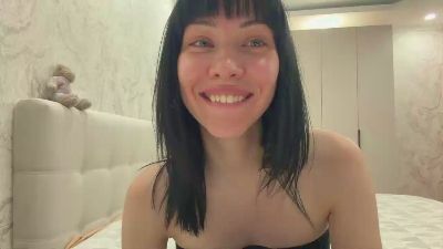 JanelStairs live cam on Cam4