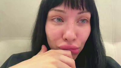 JanelStairs live cam on Cam4