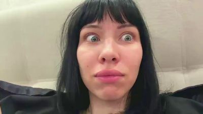 JanelStairs live cam on Cam4