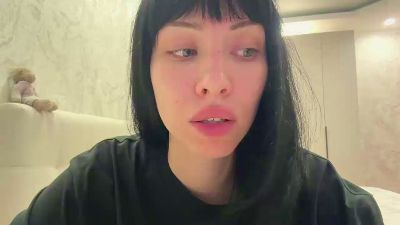 JanelStairs live cam on Cam4