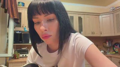 JanelStairs live cam on Cam4