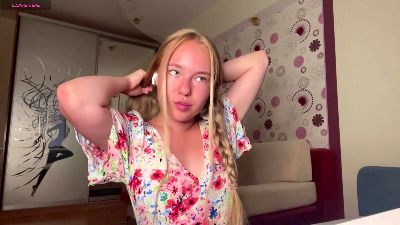 JanessaWittmer live cam on Cam4