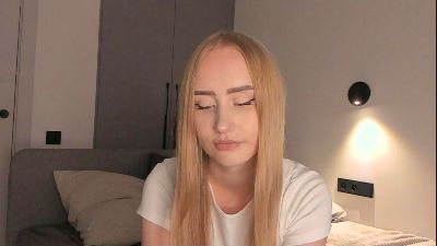 JanicePhaneuf live cam on Cam4