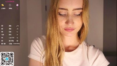 JanicePhaneuf live cam on Cam4